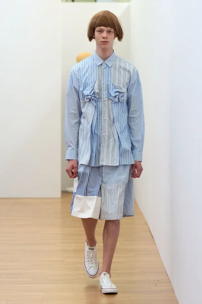 Look 14